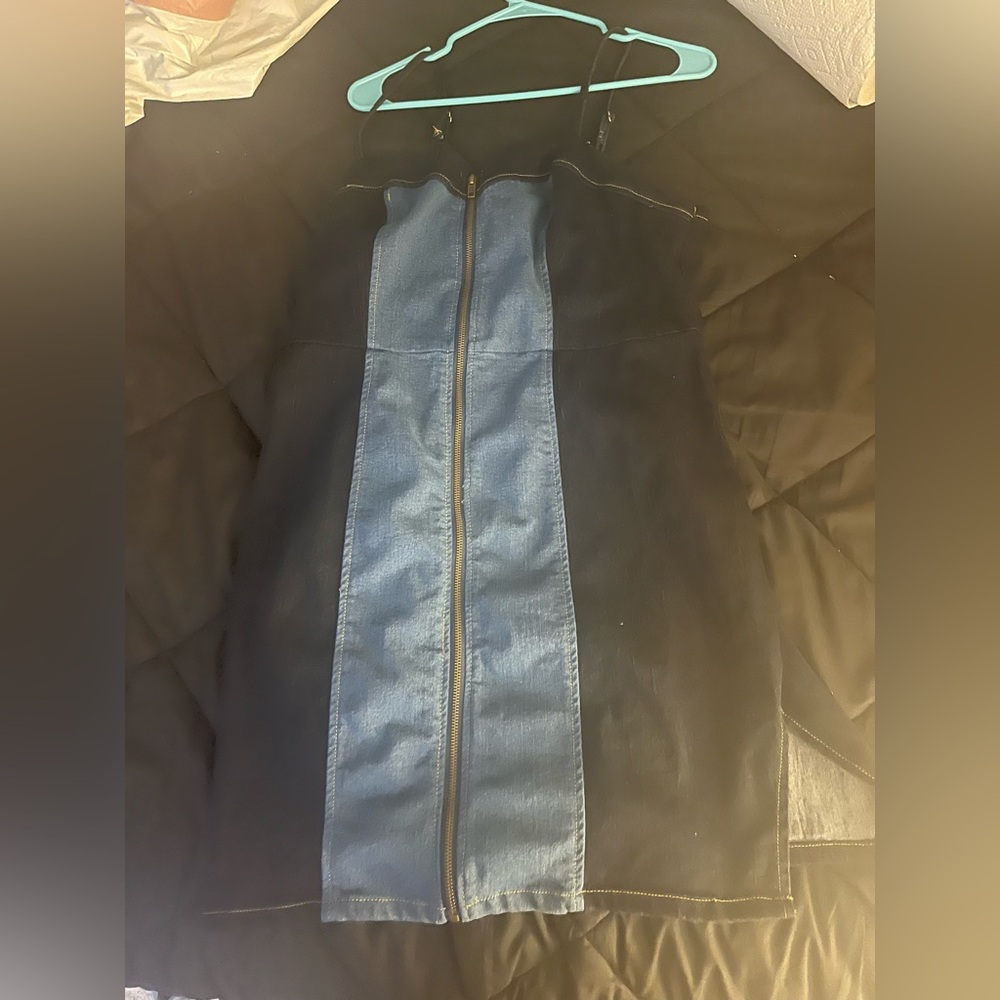 Zip up dress